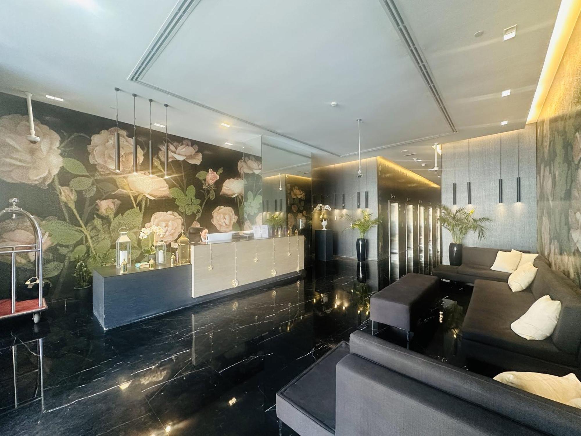 Sunrise Homes - Close To Jbr - Beautiful Апартаменти